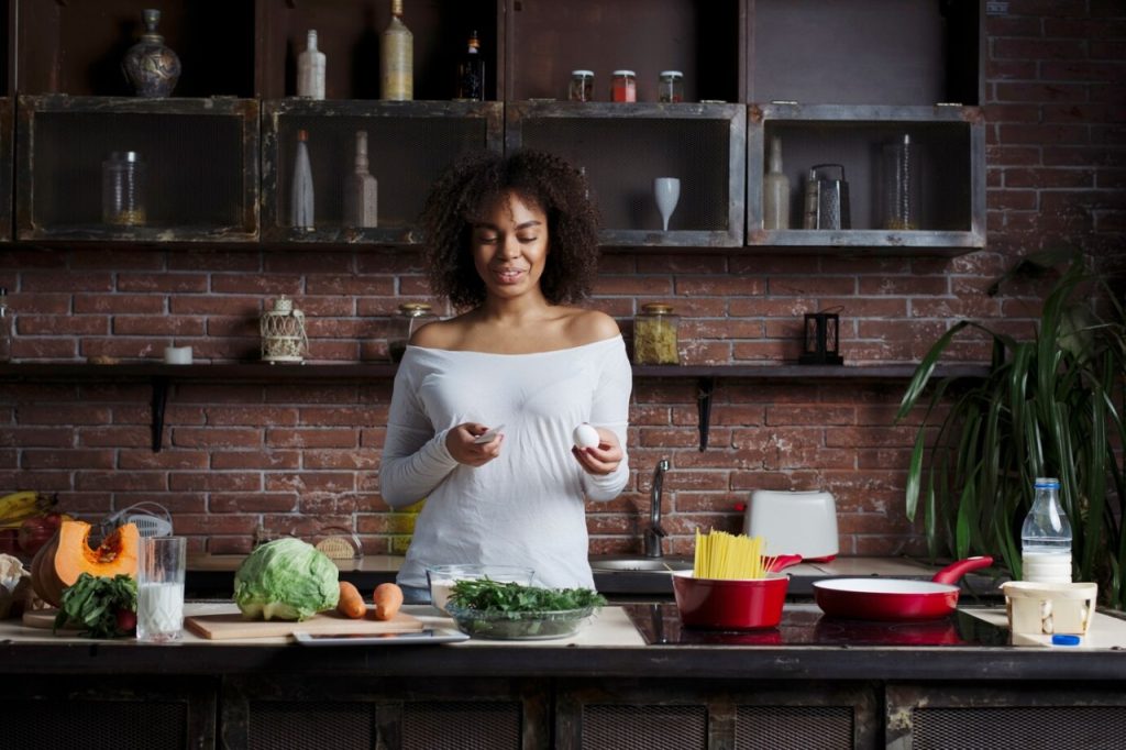 L'hypnose pour modifier durablement les habitudes alimentaires : une étude de cas